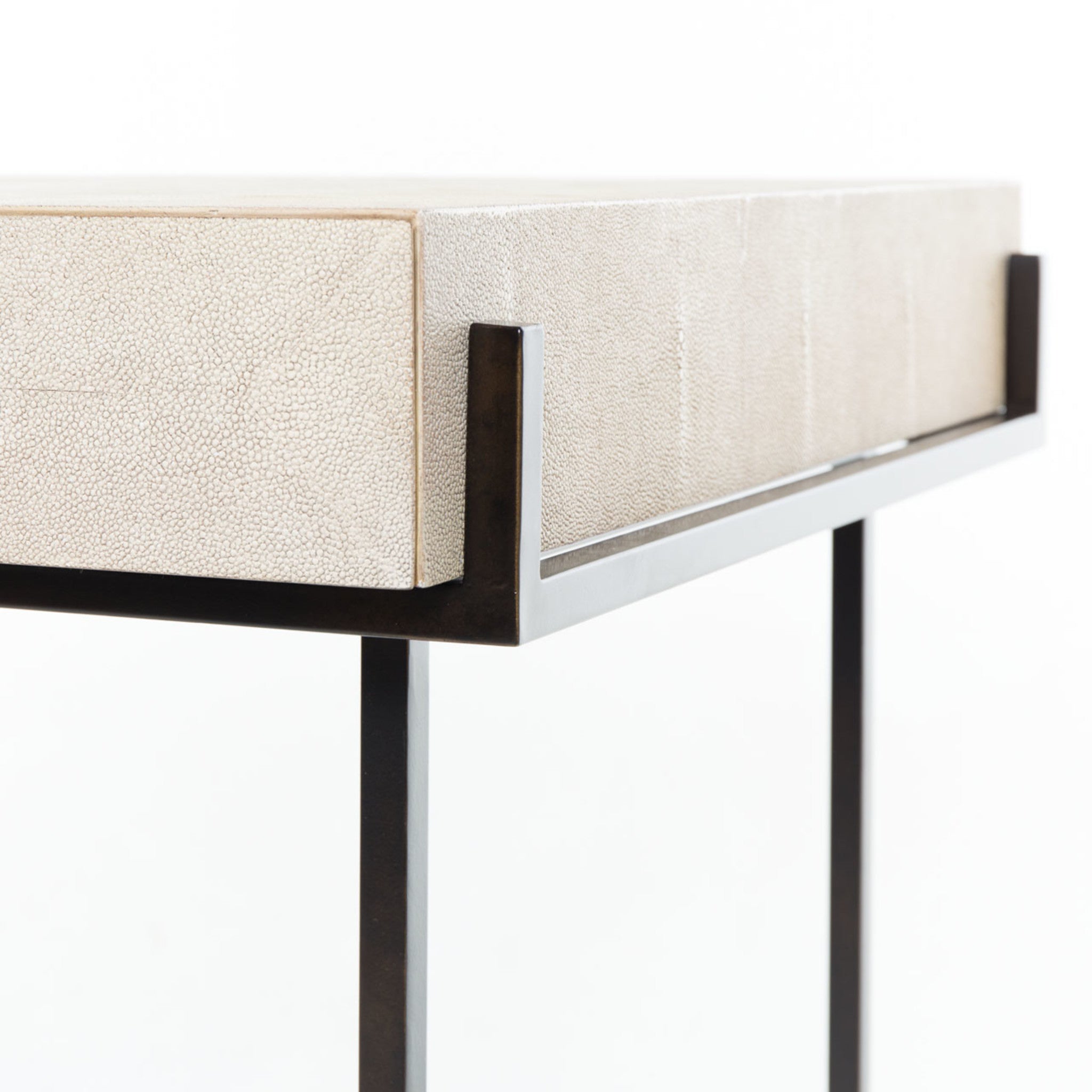 Cloey Desk