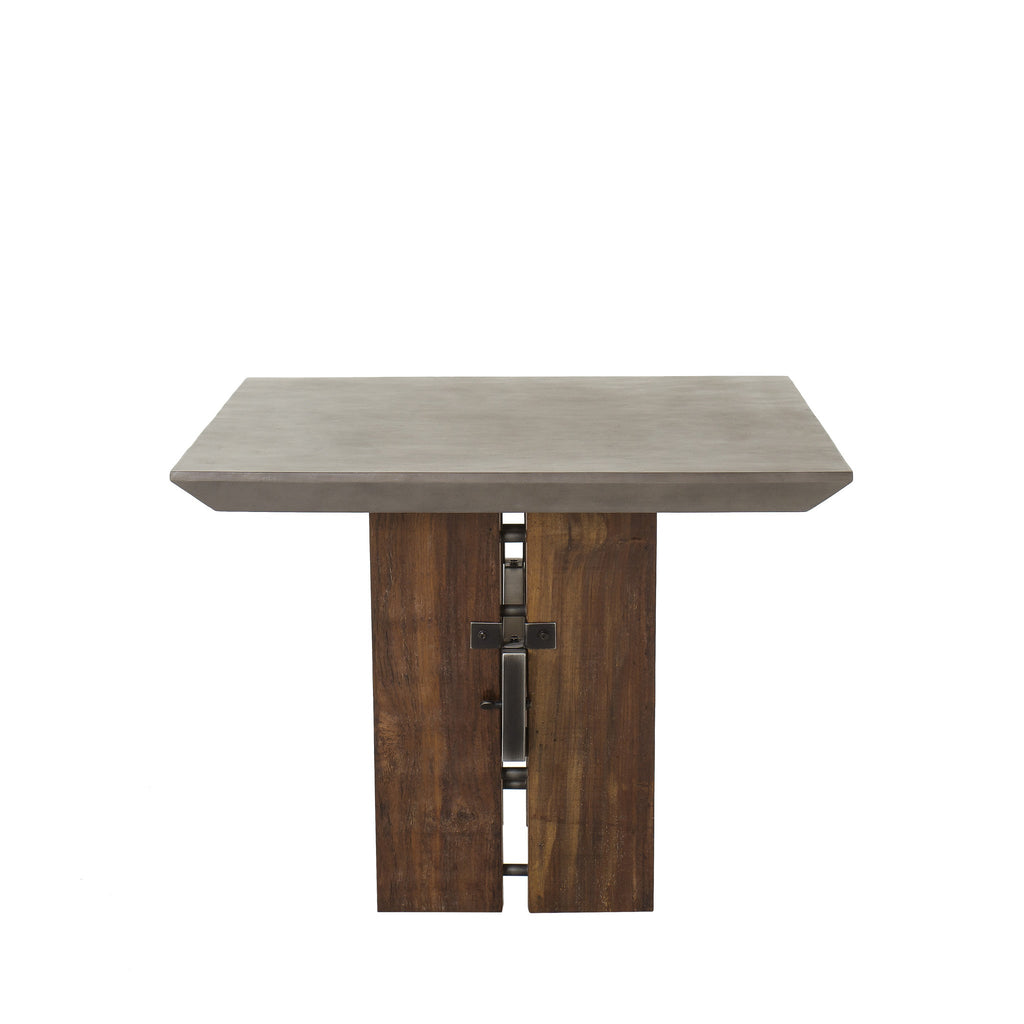 Medium - 72" W x 40" D x 30" H