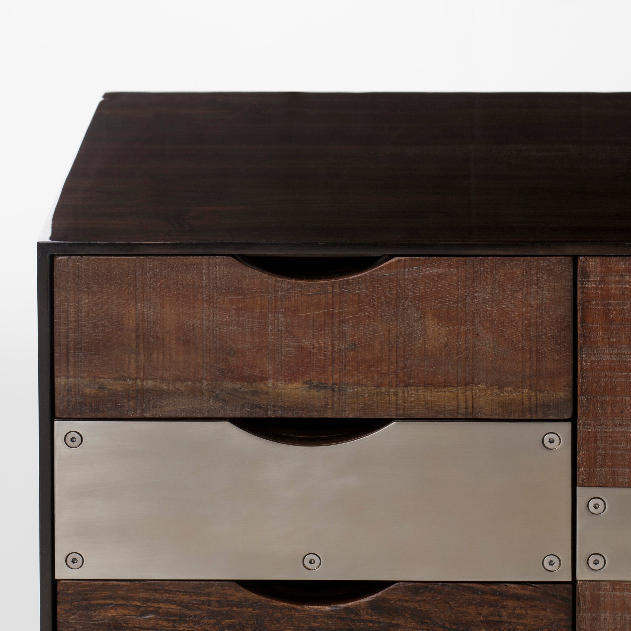 Gonzo Credenza – Dark Walnut
