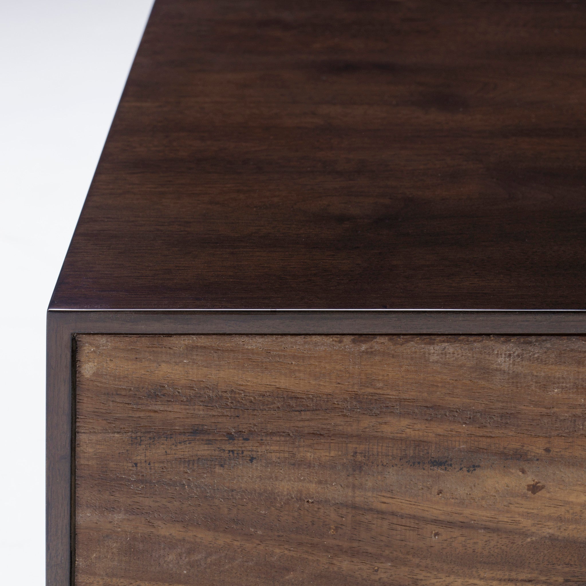 Square - 42" W x 42" D x 13.5" H