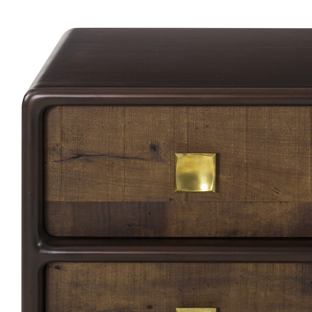 Leonardo Dresser