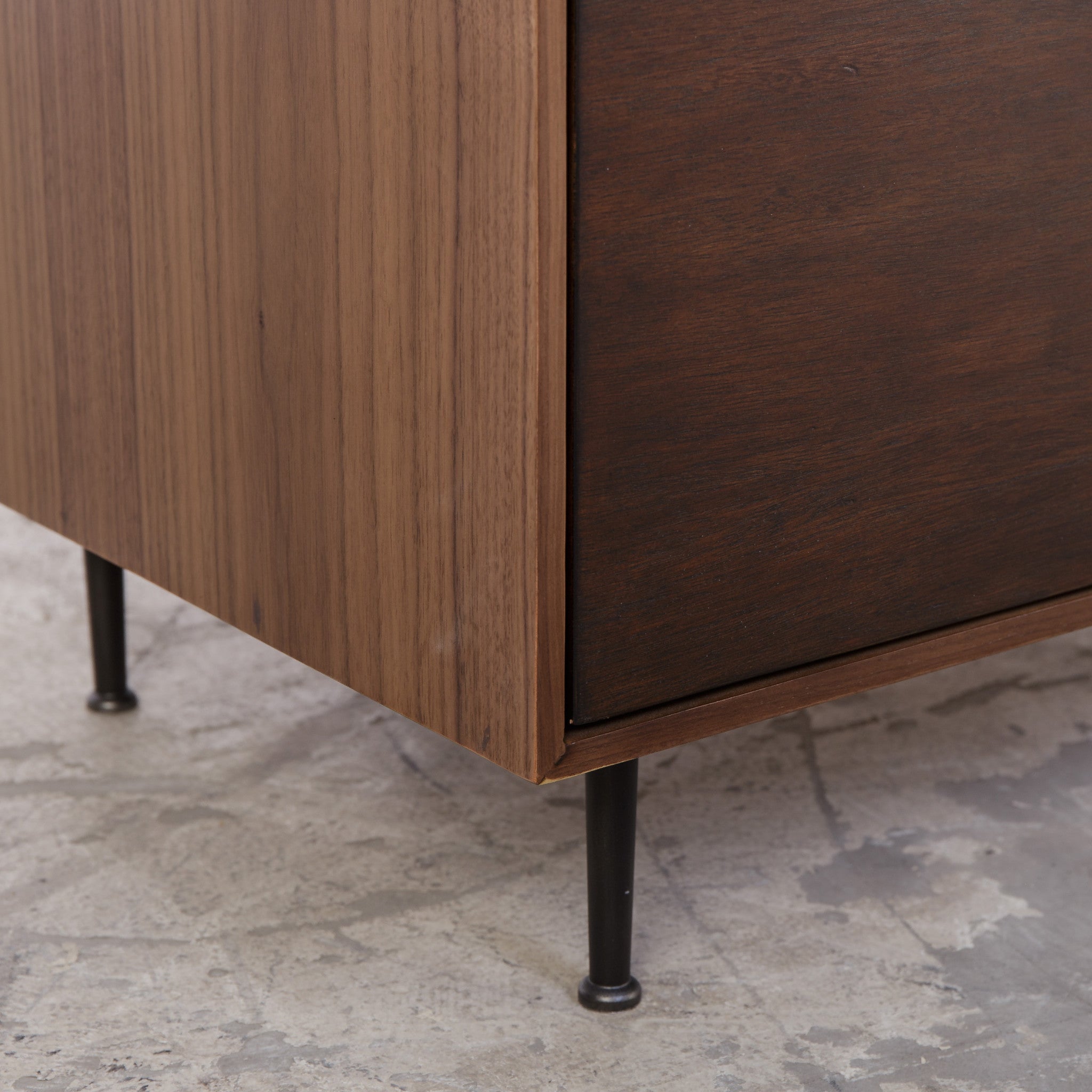 Bailey Nightstand - 2 Drawer