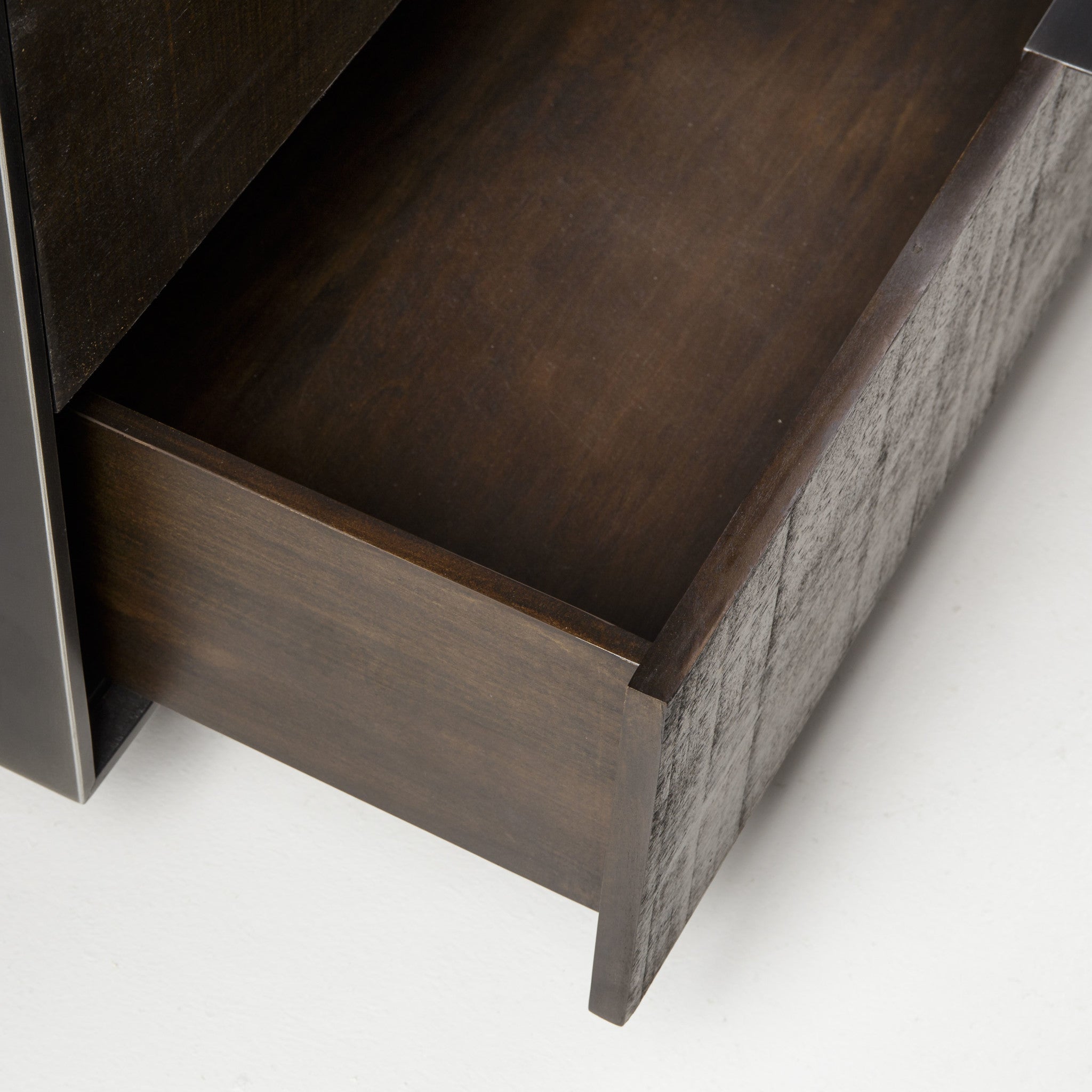 Tribeca Chest - 5 Drawer