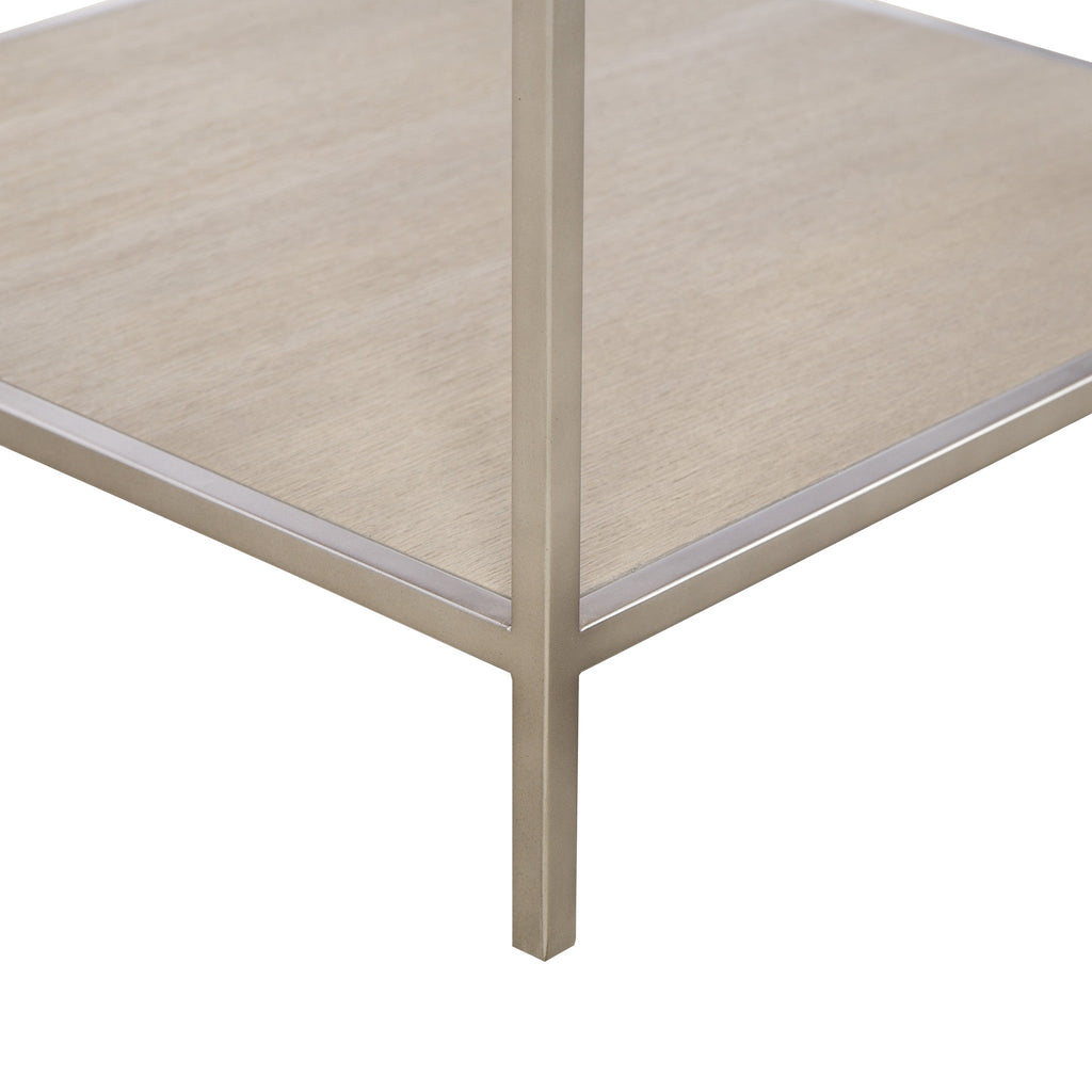 Large - 24" W x 24" D x 24" H