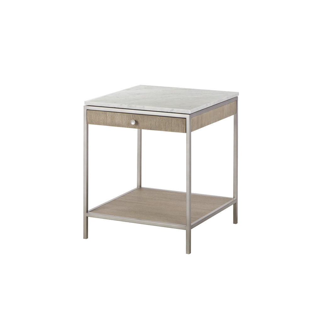 Medium - 20" W x 20" D x 24" H