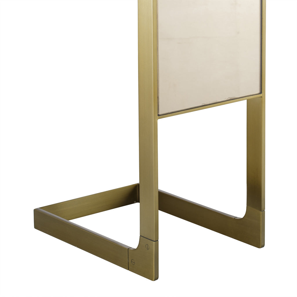 Evans Pull Up Table
