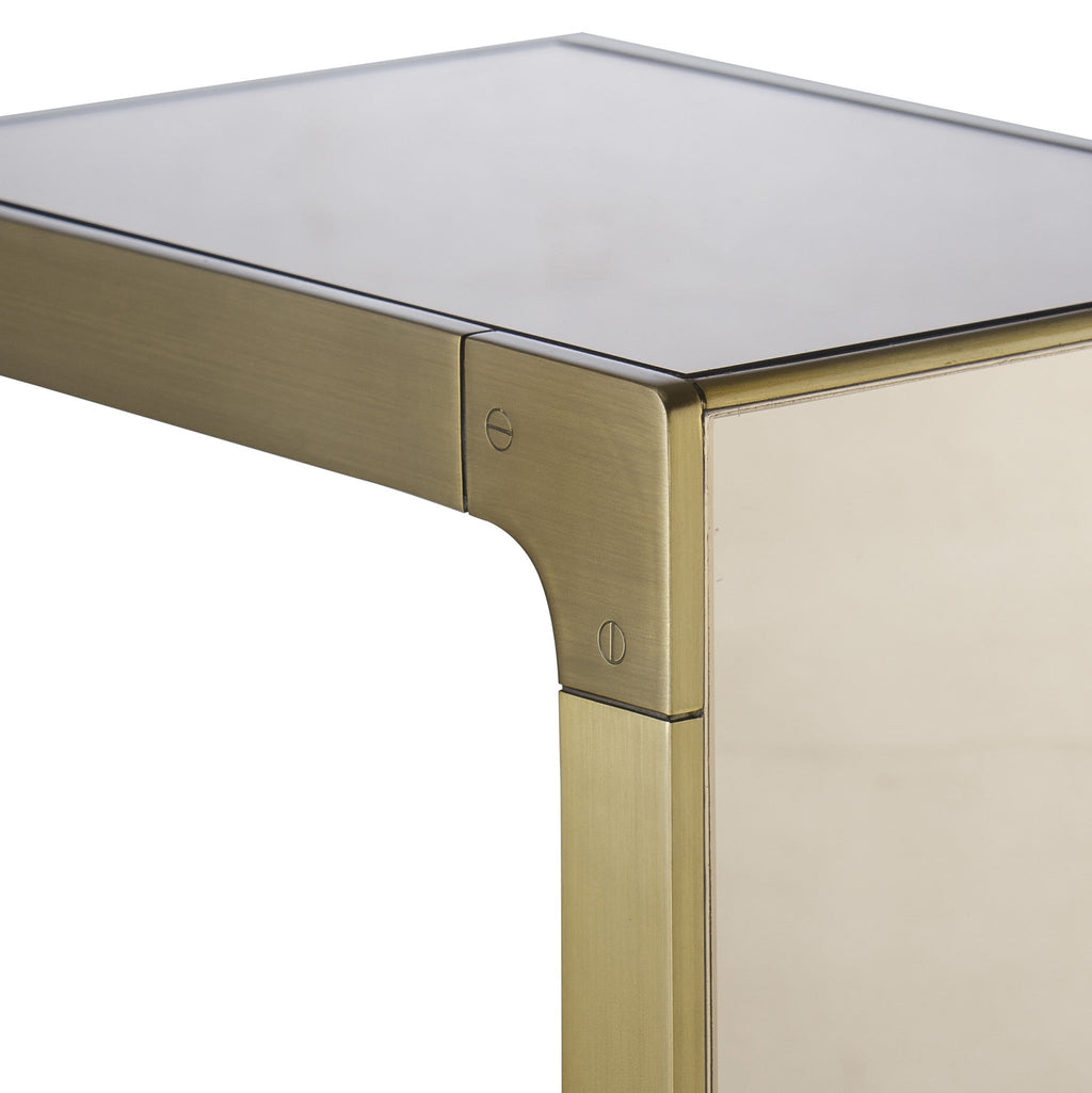 Evans Pull Up Table