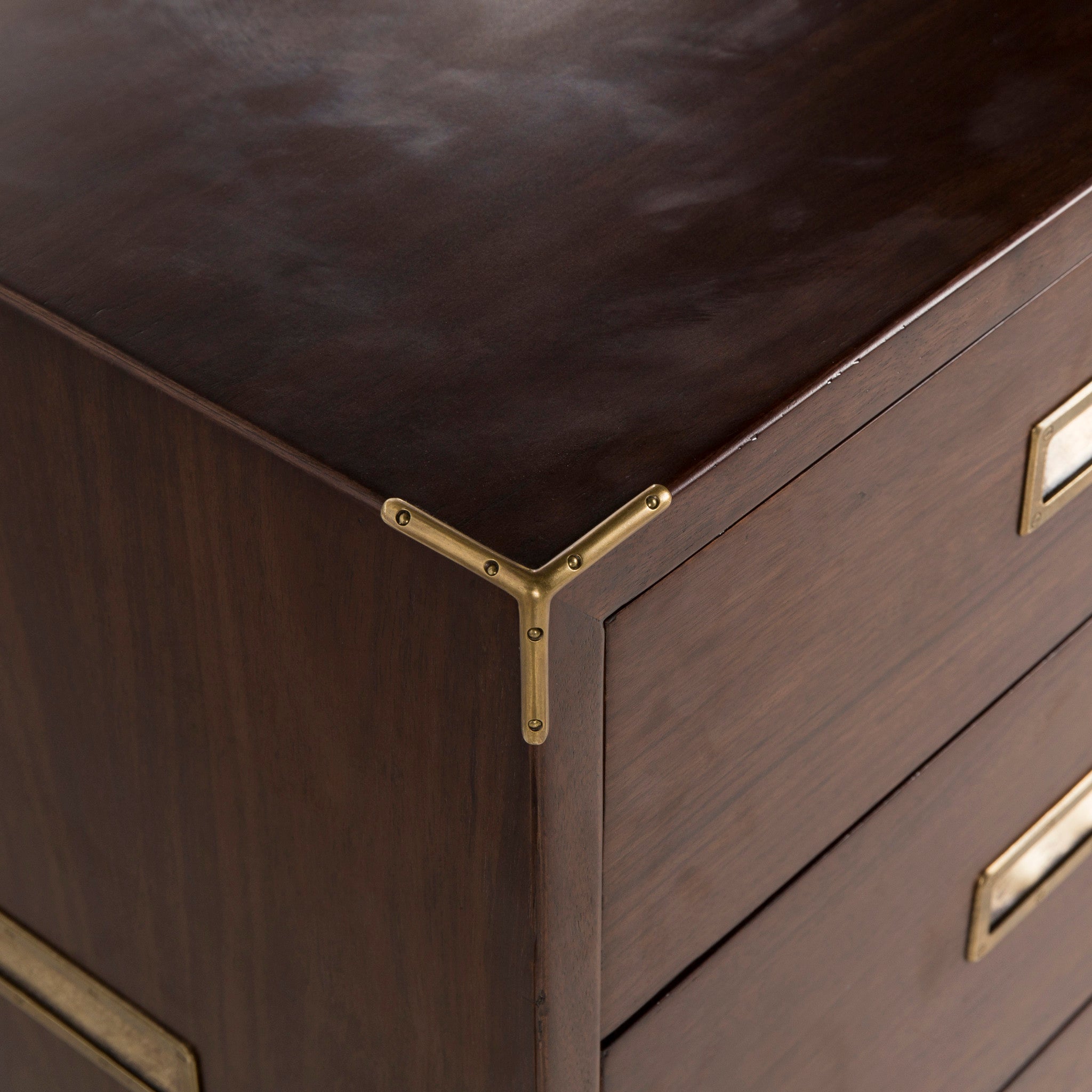Durham Single Dresser