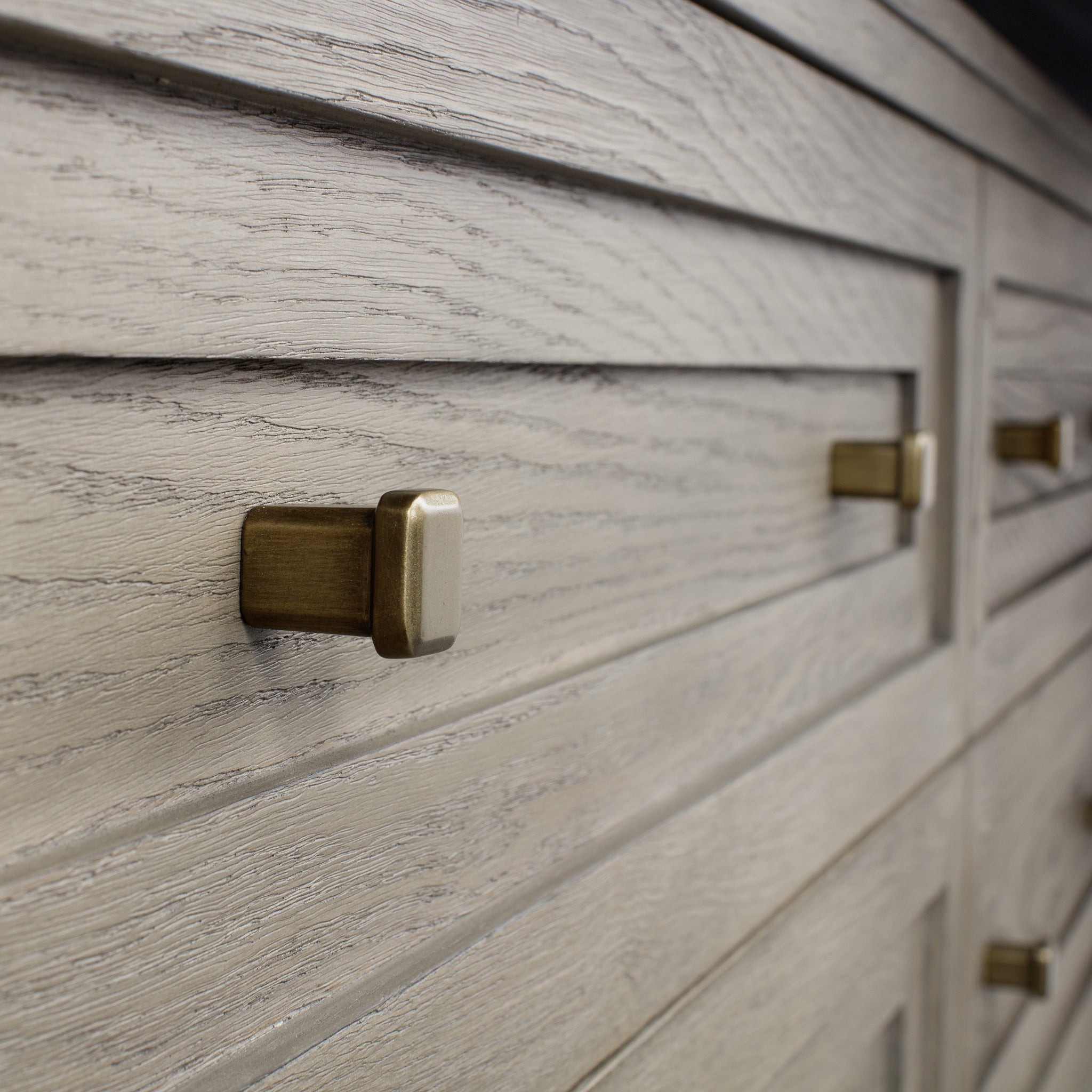 Claiborne Dresser - 6 Drawer