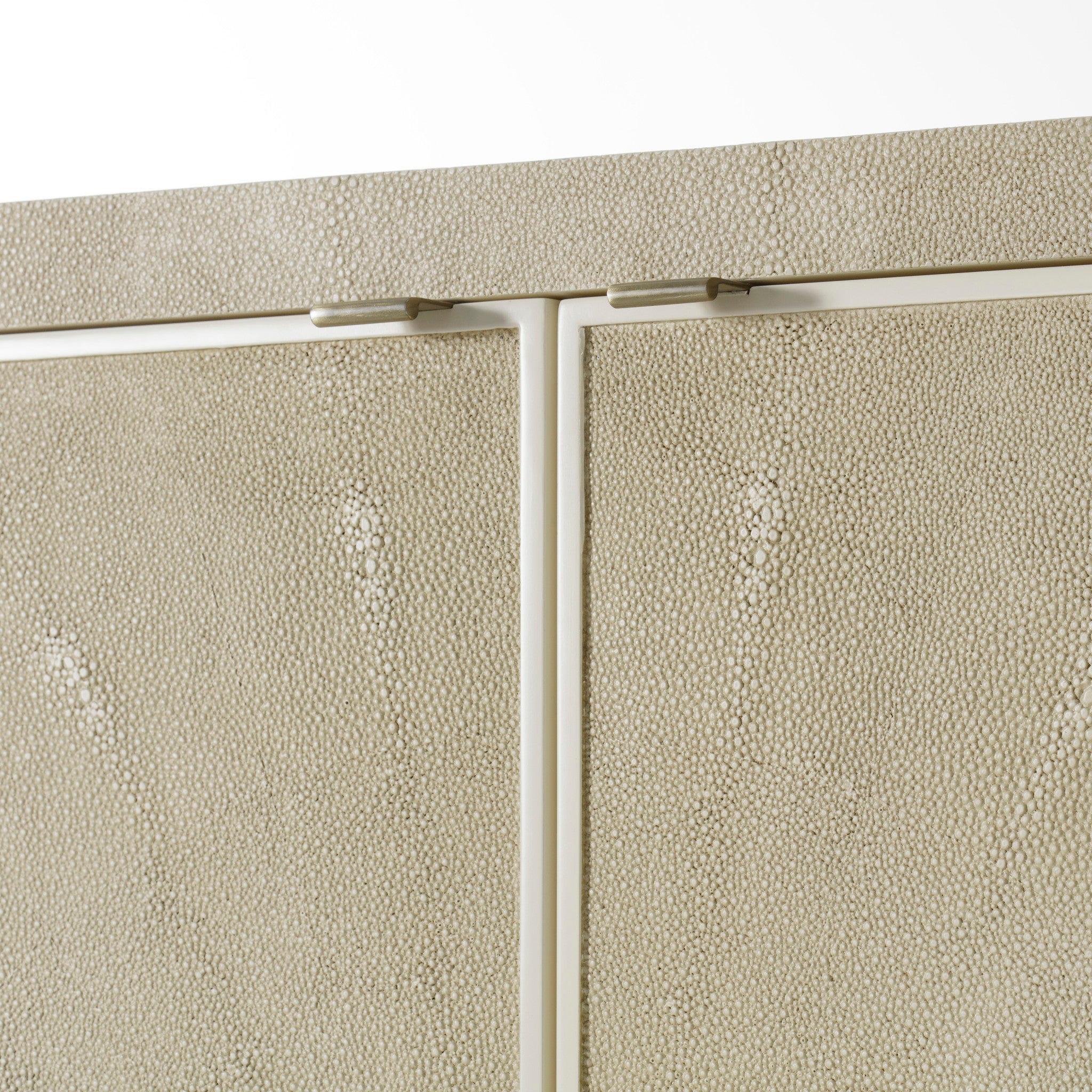 Ivory Faux Shagreen / Brushed Brass / With Light
