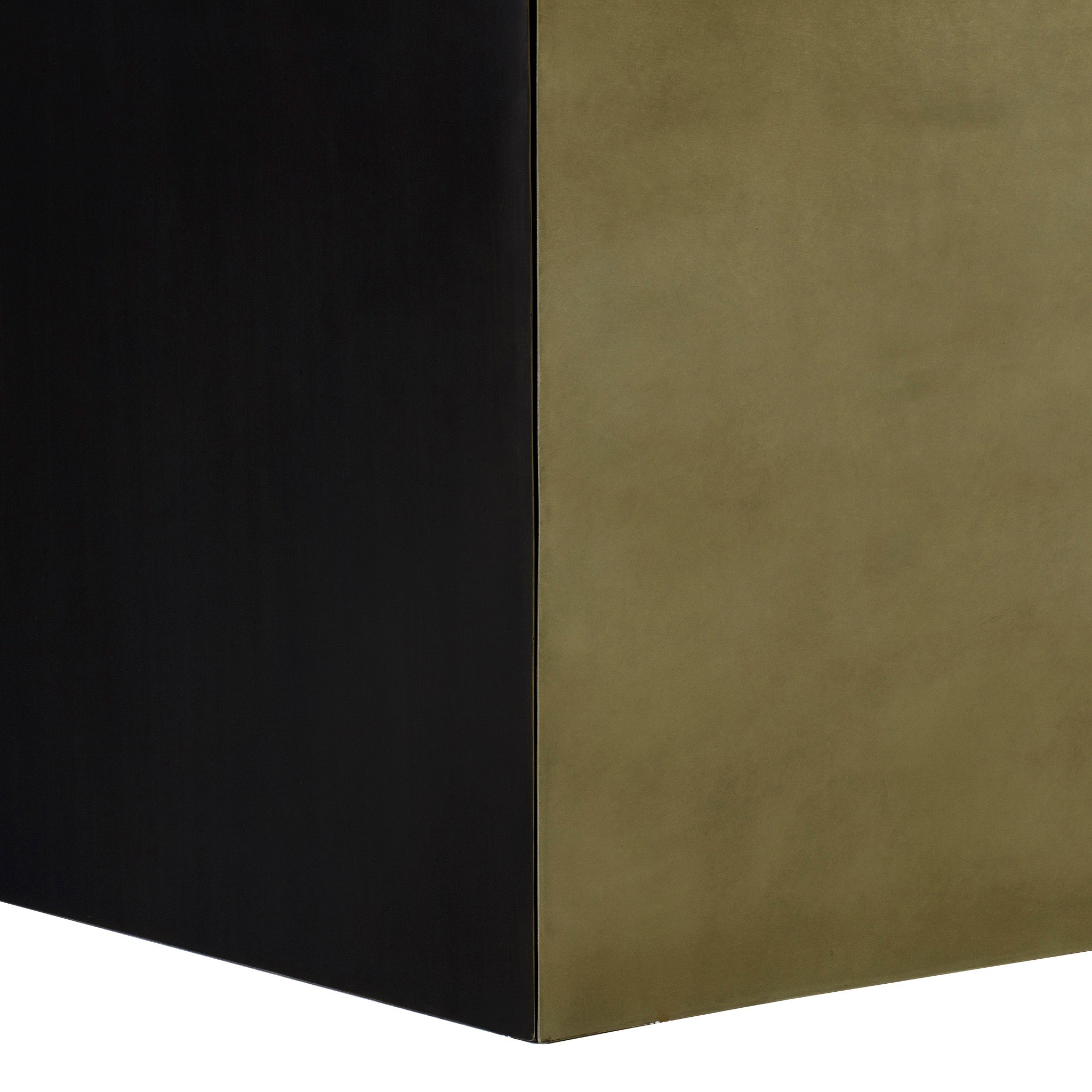 Large - 18" W x 60" D x 45" H
