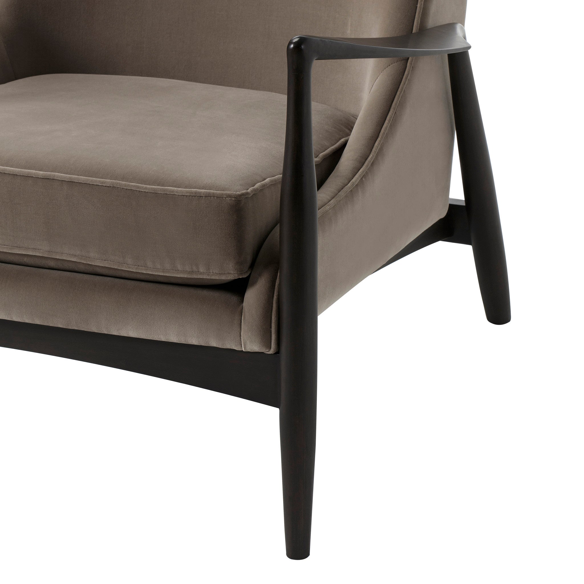 Pierce Chair