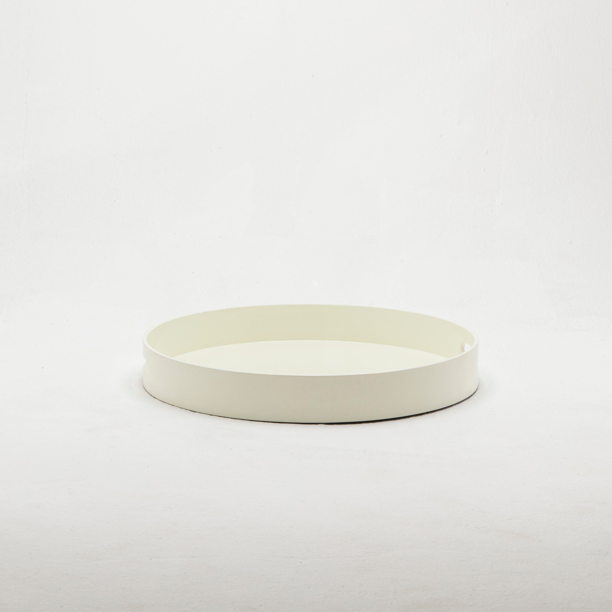 Large - 17.5" W x 17.5" D x 2.5" H