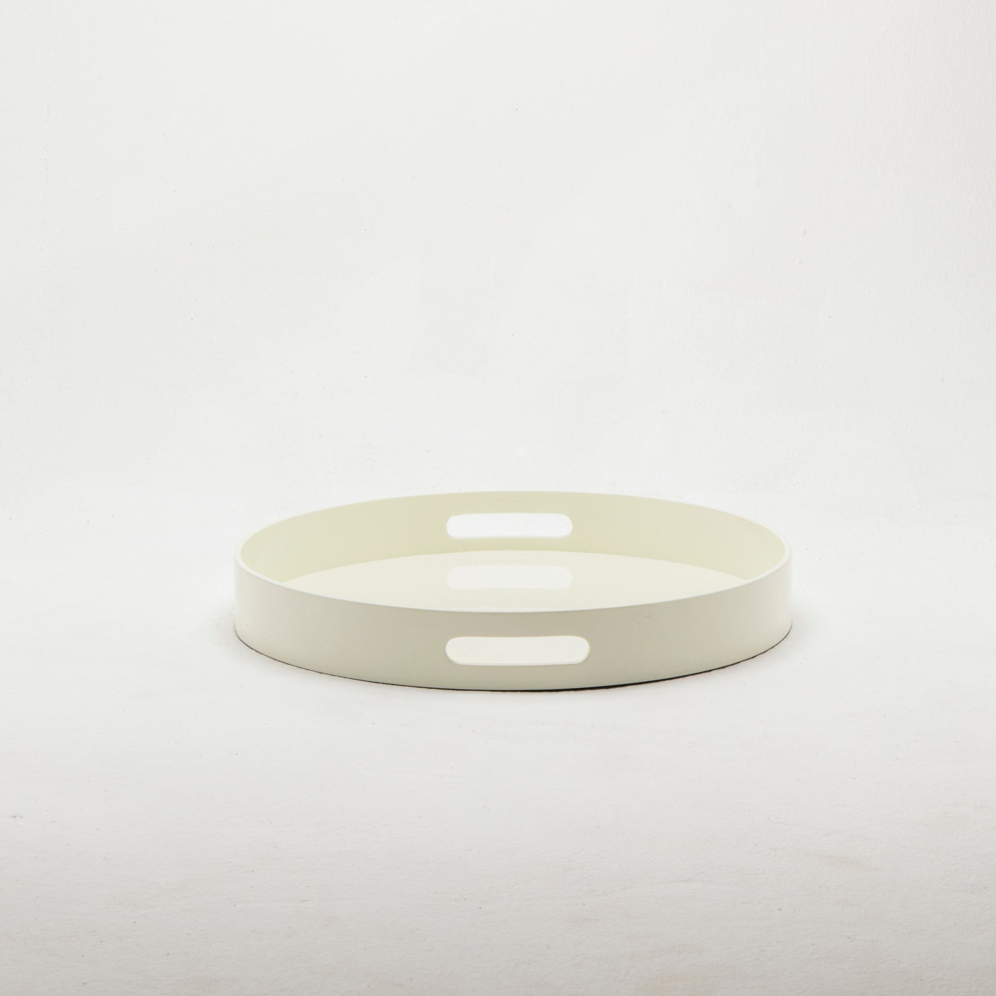 Large - 17.5" W x 17.5" D x 2.5" H