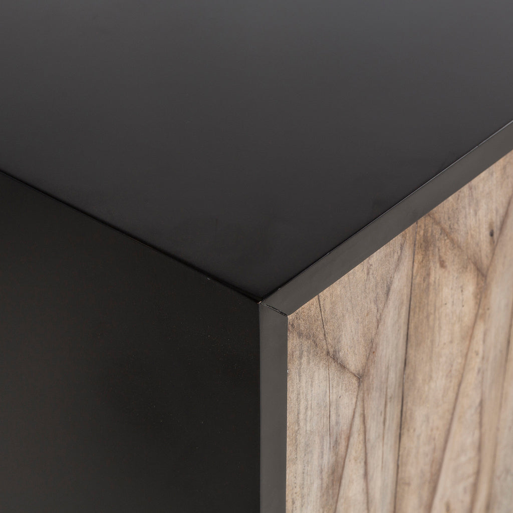 Finn Credenza