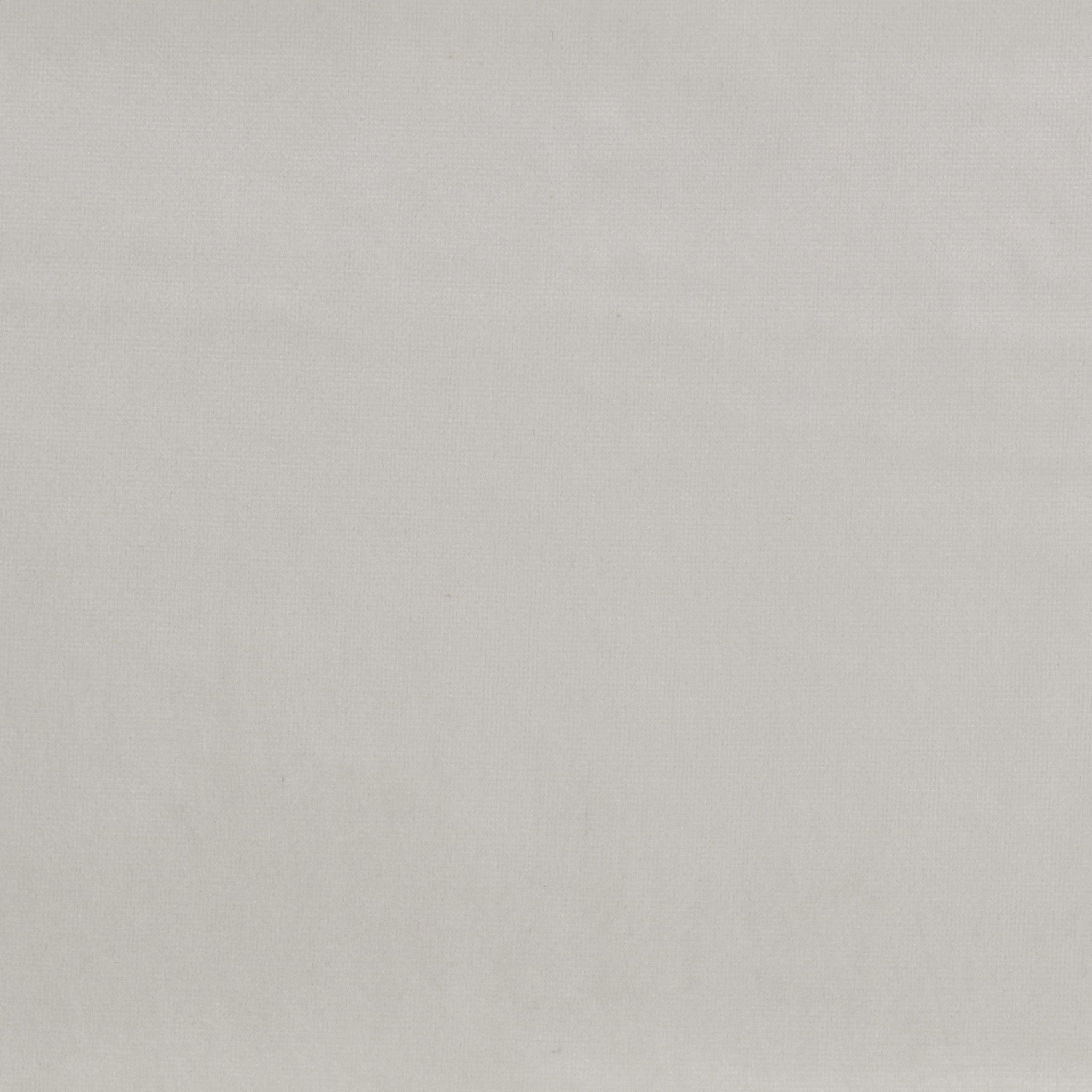Vera Whisper Swatch