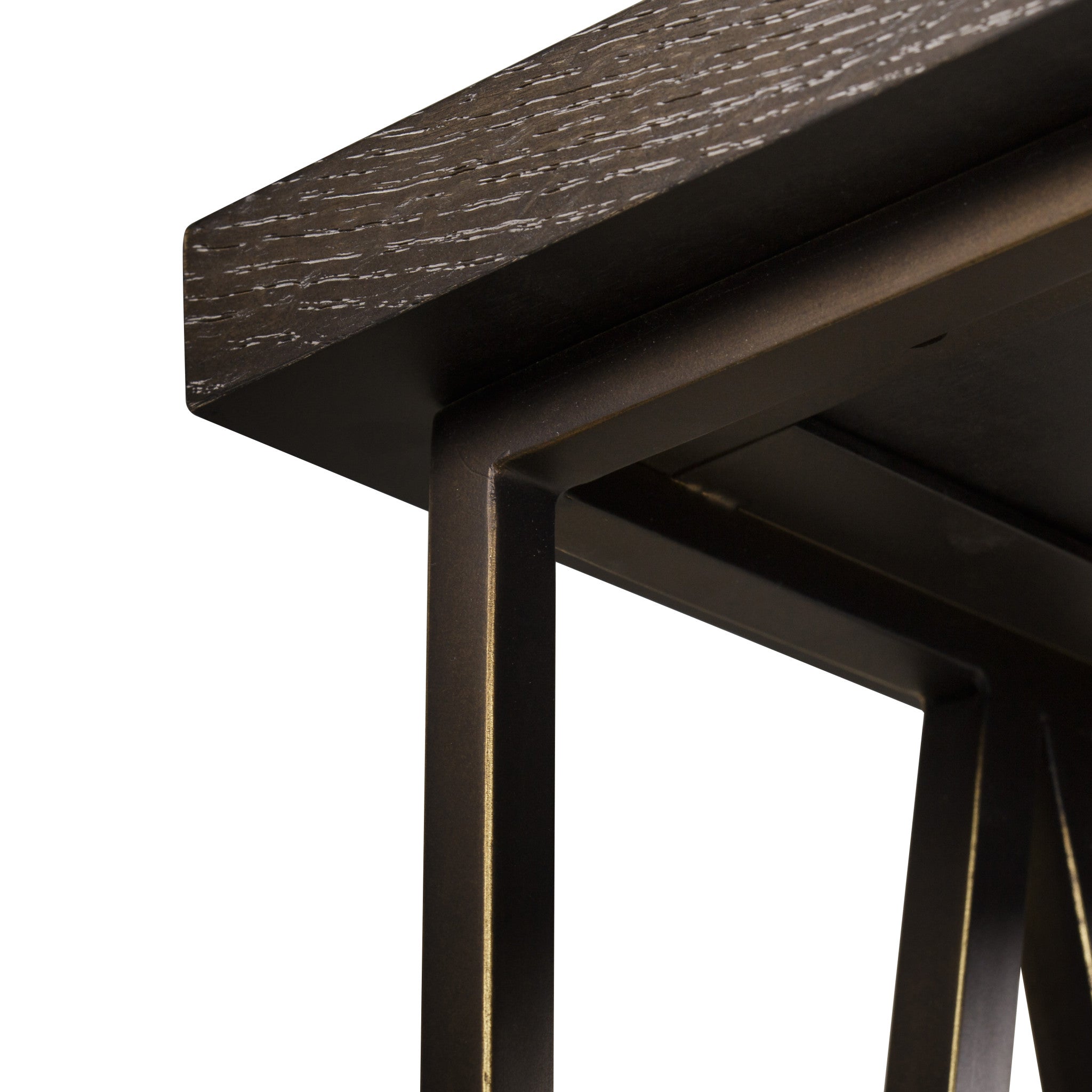 Emerson Pull up Table
